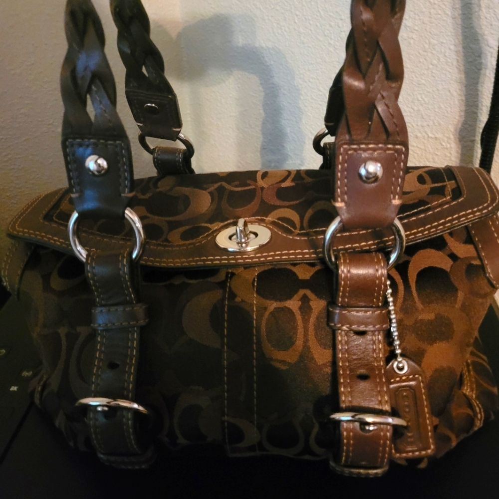 Handbag
